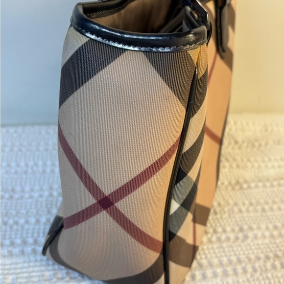 Burberry House NovaCheck Checked Tote Bag Handbag Enamel Patent Leather - Picture 4 of 14